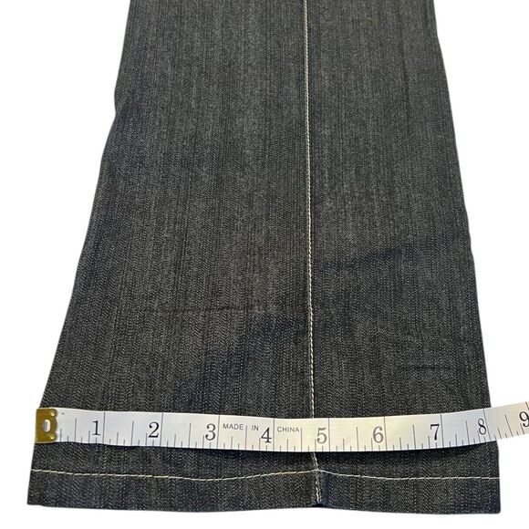 Kenneth Cole Gray Flare Jeans Size 2 Pintuck Y2K Style Discontinued $98 MSRP - Picture 7 of 11